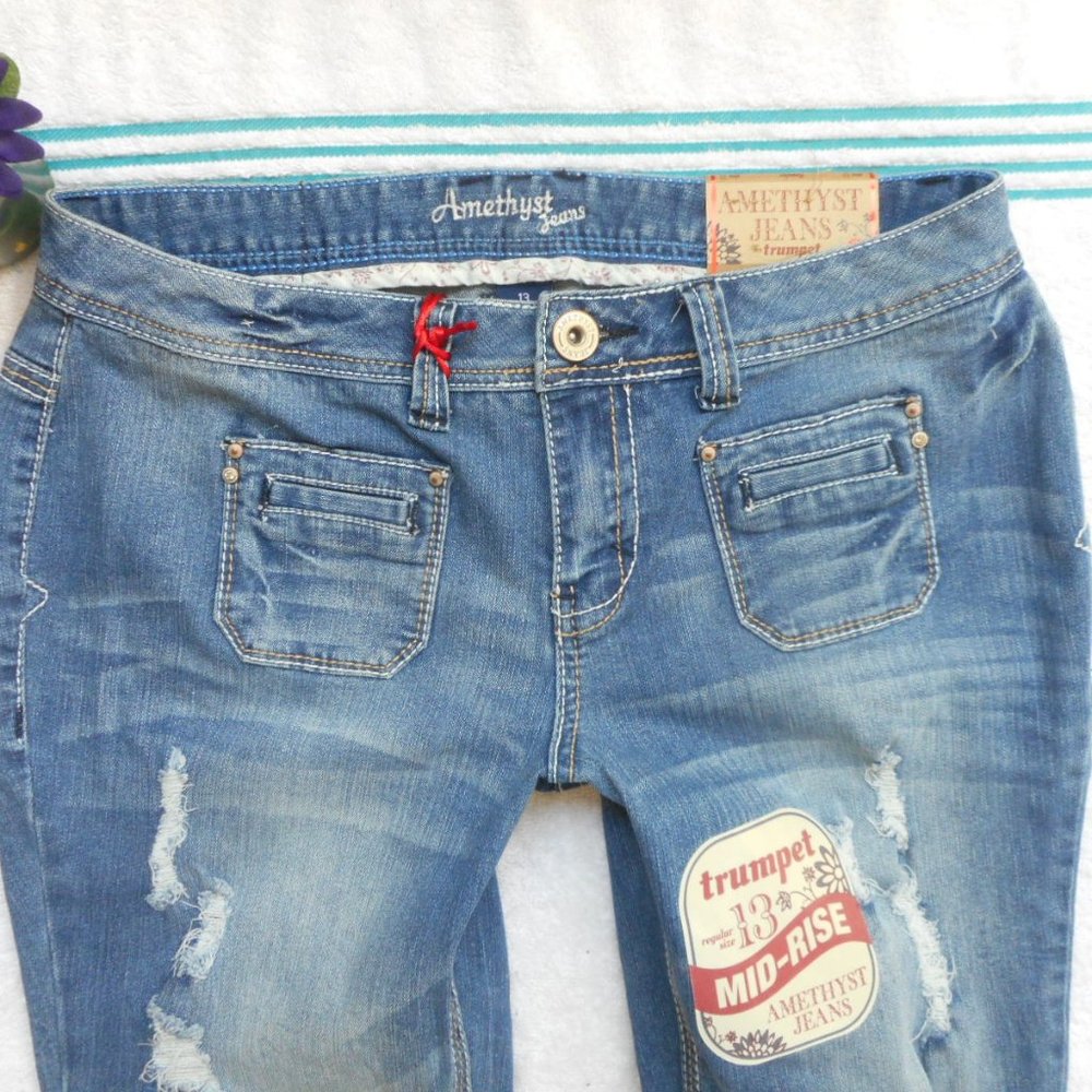 NEW Amethyst Jeans Distressed Boot Cut Denim Size 13 - Picture 8 of 13